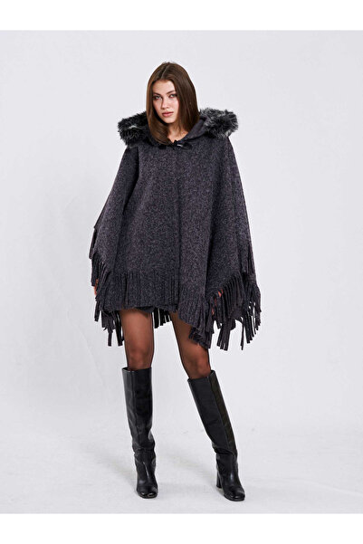Womengrom Lefon Şapkası Kürk Parçalı Panço