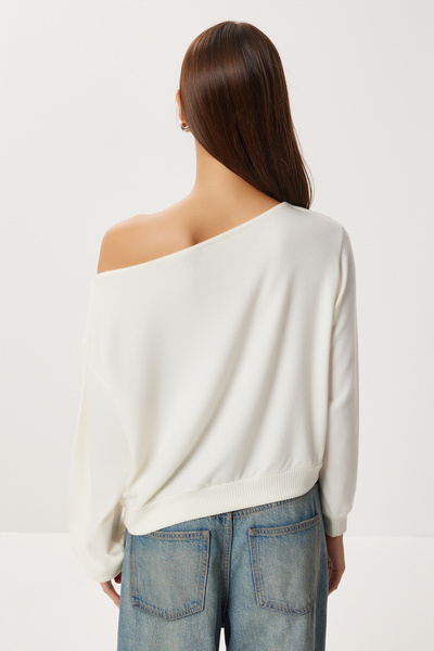 Lovelyİstanbul Asymmetrical Ringed Soft Blouse Lub0311 Bone