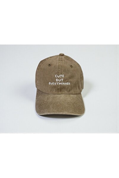 ŞapkaMania قبعة قابلة للغسل بتصميم لطيف ولكن يفكر كثيرًا