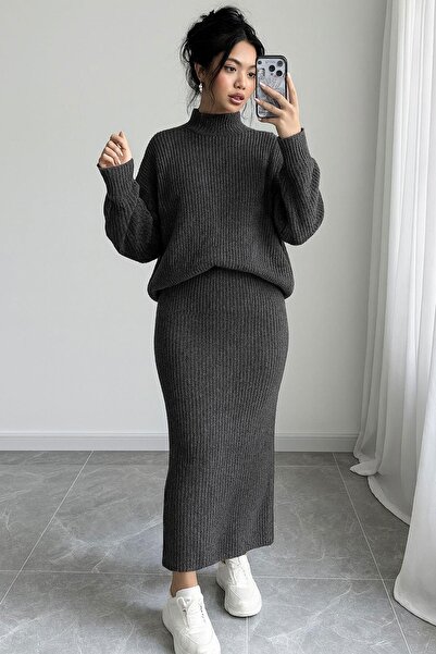 Fashion Friends Kadın Etekli Triko Takım