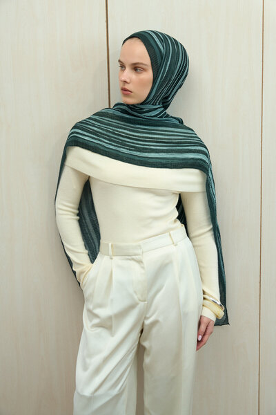 cs camellia scarf Ecru Dreams Muslin Shawl - Emerald Green