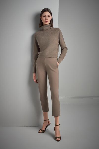 JOIN US Πλεκτό πουλόβερ Taş με τύπωμα με χρώμα καφέ