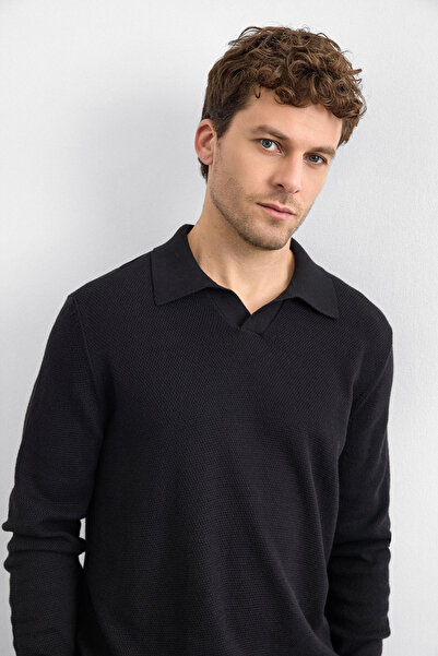 Back And Bond Black Regular Fit Polo Neck Knit Sweater