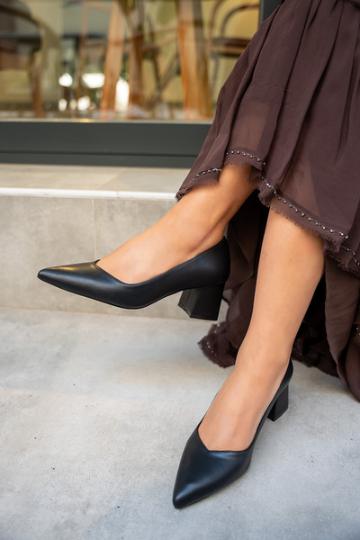 LAMİNTA Fiona Thick Heeled Shoes - Black Leather