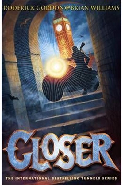 Chicken House Tuneluri 4: Mai aproape