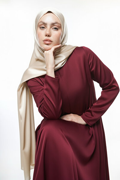 HARİKA WEAR شال حريري كريمي - غطاء رأس