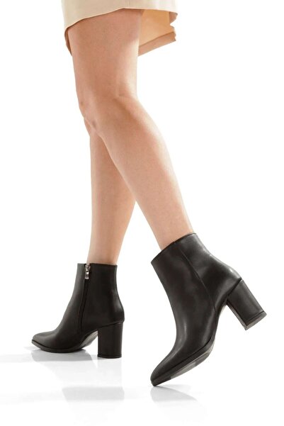 sefayol Anna Mat Deri Topuklu Fermuarlı Kadın Bot