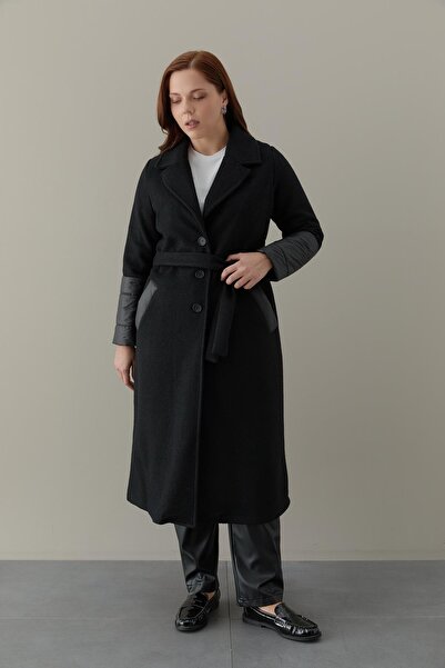 FATMA DANIŞMAN Kaşe Kumaş Kapitone Garnili Kap -Siyah