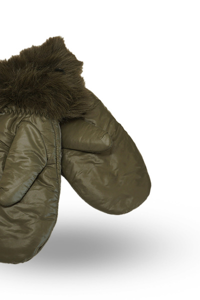 BASIC Women's fluffy winter gloves