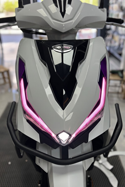 Banxtre ملصق تصميم المصباح الأمامي للدراجة النارية RKS VRS 125 (يمين ويسار)