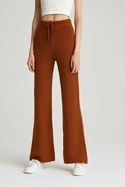 NOTCHTR Women's Basic Straight Cut Elastic Waist Corded Fabric Knitwear Trousers