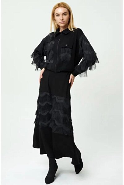 Orhan PÜSKÜLLÜ FERAMUARLI ETEKLİ TAKIM