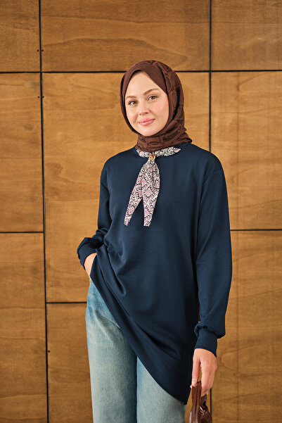 LOCCO Kadın Yaka Fularlı Tunik Lacivert