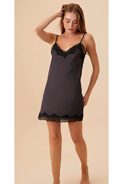 SUWEN Siyah Pansy Kısa Gecelik