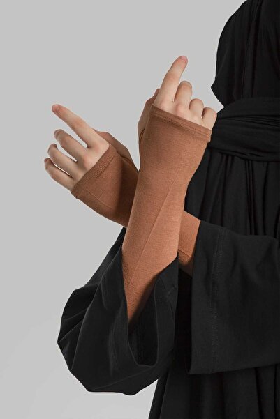 Lemaye Hijab Finger Sleeves - Brown