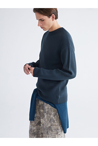 LC Waikiki Stylish Choices from Esvab Clothing |   Crew Neck Men's Knitwear Sweater