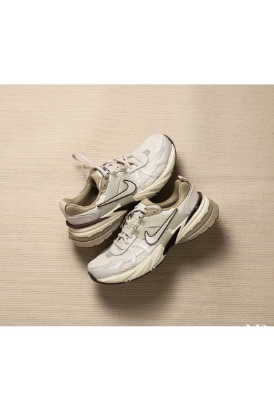 Nike V2K Run Women's Sneaker Shoes-Sportxoutlet