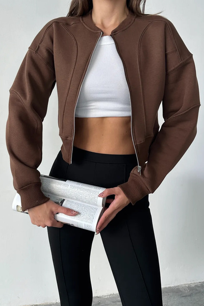 Noa Noa Women's Zippered Fit Cropped Sweatshirt – Sporty & Urban Style