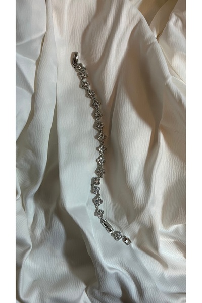 Store VIP Sılver Özel Seri Küçük Yonca Desen Bileklik