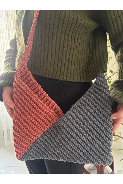 D B Morph Hand Knitted Medium Size Bag