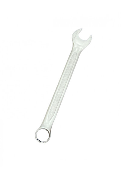 Man 21-gauge wrench