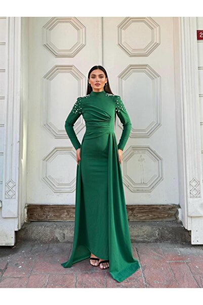 Modafeminen omuz taş detaylar ile özel drapeleriyle elbise 583341 ZÜMRÜT