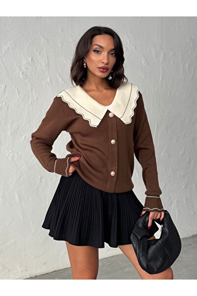 BEJNA Дамска кафява блуза с детайли на яката