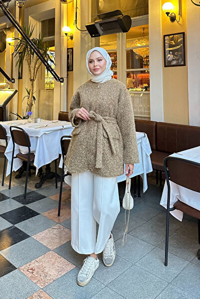 LOCCO Γυναικείο μπουφάν με κρυφό φερμουάρ και λεπτομέρεια με κορδόνι στη μέση βιζόν