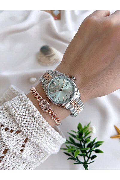 Lee Cooper 3 Atm Water Resistant Women's Wristwatch with Steel Strap Vs.Blkt.0640