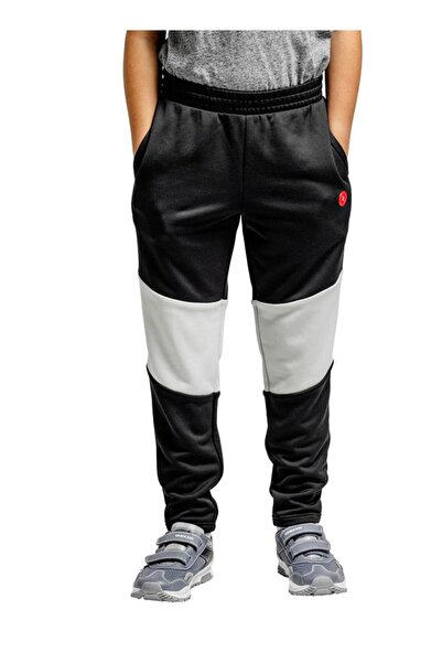 Zaecy Straight Leg Sweatpant
