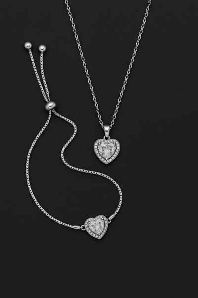 The Collection Gümüş Zirkon Taşlı Kalp Charm Model Kadın Kolye ve Bileklik Seti