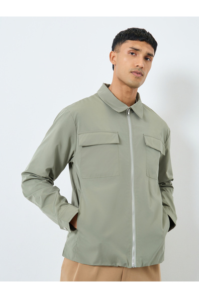 Styli Men Relaxed Fit Lightweight Jacket