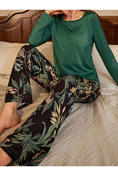 Take Two By Styli Solid Long Sleeve T-Shirt and Leaf Print Pyjama Set
