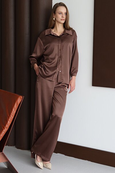 VAGGON Women's Brown Buttoned Oversized Satin Shirt Vs01428