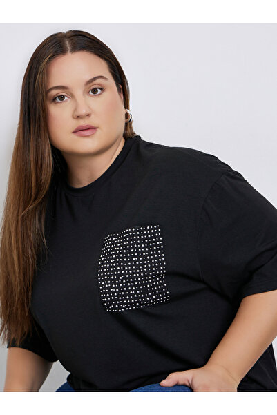 Styli Plus Size Black Studded Pocket Detail T-Shirt