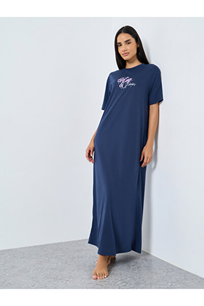 Styli فستان تي شيرت للنوم مطبوع عليه Get Up and Glow