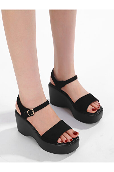 Sneak-a-Peek By Styli Black Ankle Strap Platform Sandals