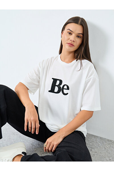 Styli White Oversized Embellished Slogan T-Shirt