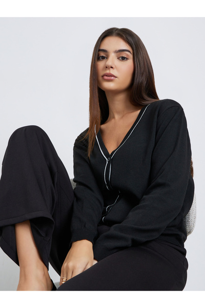 Styli Black Buttoned Cardigan Sweater