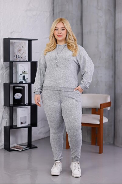 Siyezen Large Size Hooded Yumoş Set