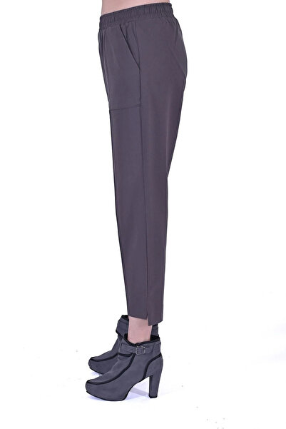 Invee Панталони от антрацит 6315