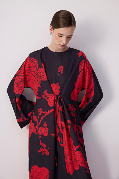 Touché Privé ΦΟΡΕΜΑ ΜΕ ΜΟΝΤΕΡΝΟ ΣΧΕΔΙΟ ΜΕ ΚΟΡΔΟΝΙΑ ΣΤΗΝ ΜΠΡΟΣΤΑ