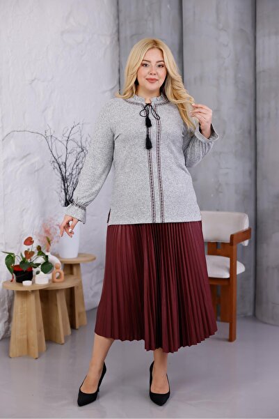 Siyezen Plus Size Ruffled Soft Blouse