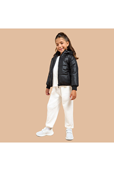 Juniors Quilted Hooded Jacket with Zip Closure