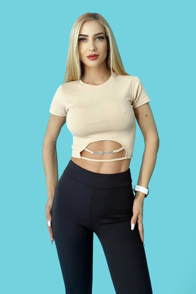 FashionForYou Izabella short women's T-shirt, with cutout at the waist, Cream, S