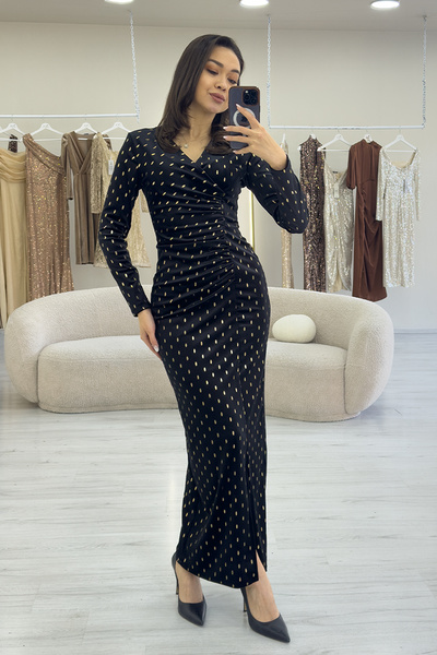 zks grup tekstil Kadın Siyah Gold Desenli Drapeli Desenli Kadife Midi Boy Kalem Elbise