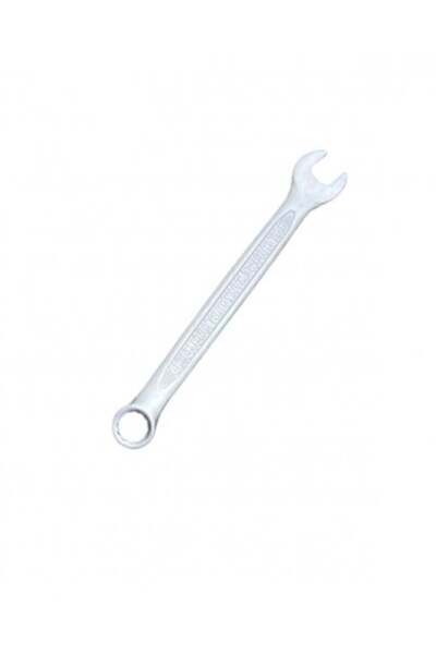Man 10-gauge wrench