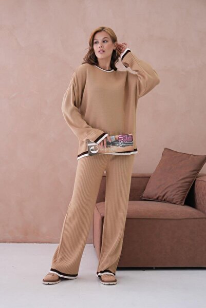 Işşıl 12227-Striped Knitwear Suit with Crew Neck and Trousers