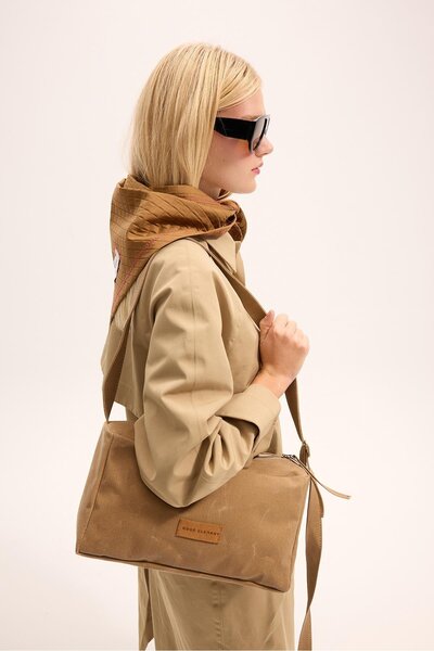 Huge Element Huge Karen Medium Bag Beige