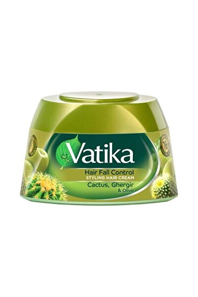 Vatika كريم تصفيف الشعر للتحكم في تساقط الشعر - غني بالصبار والجرجير والزيتون